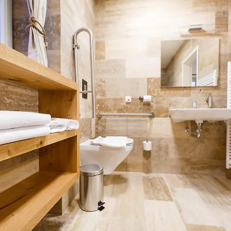 Hradecanka * Horni Mala Upa