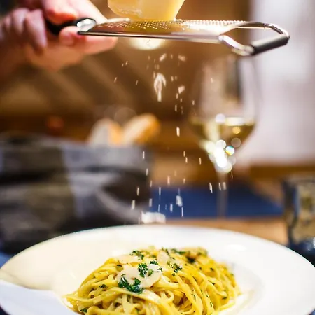 Hradecanka * Horni Mala Upa